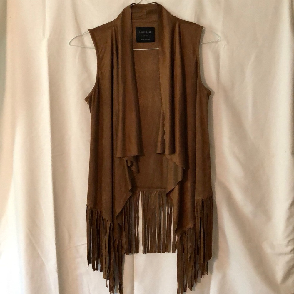 Fringe Vest• Fawn Brow• Soft suede